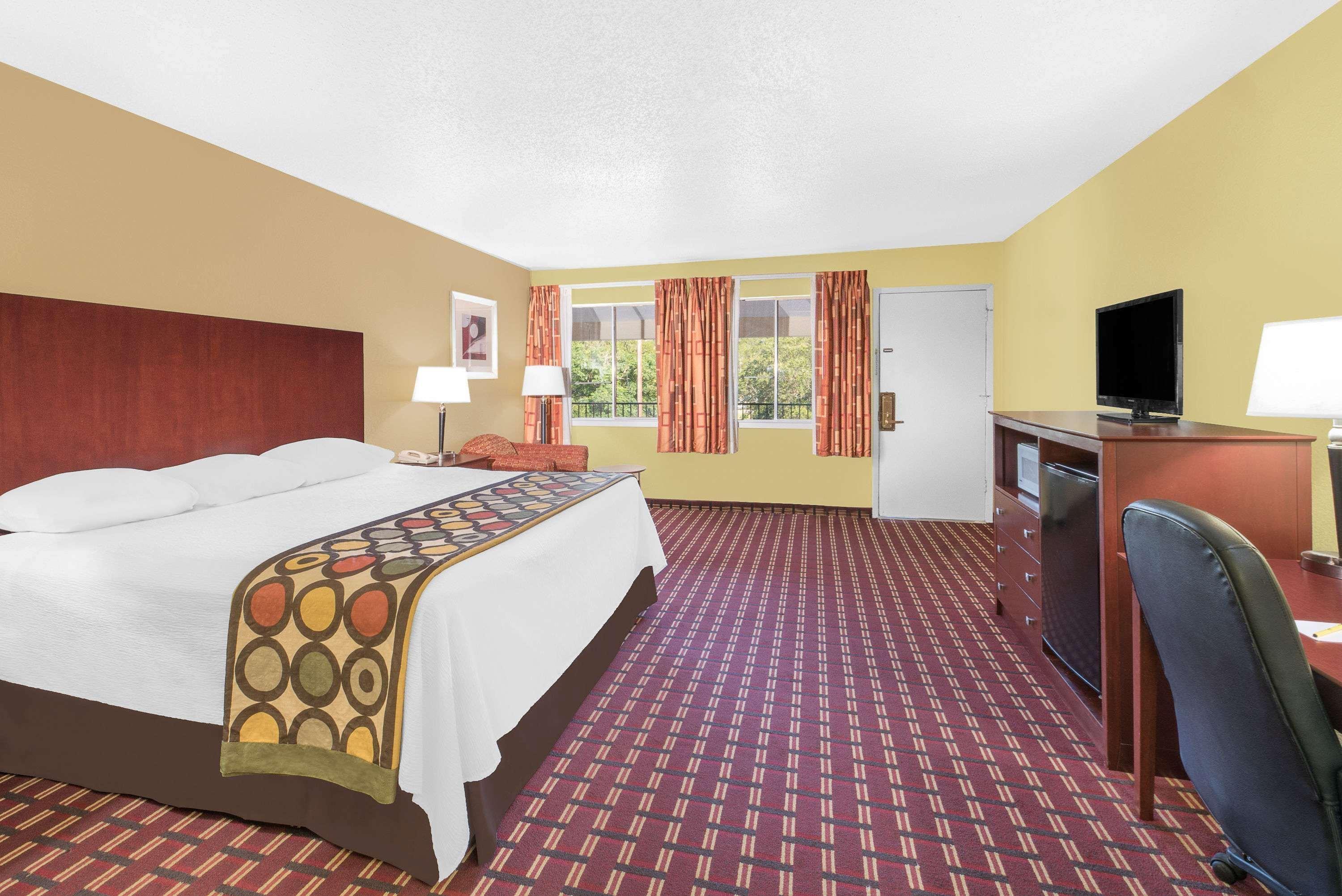 Super 8 By Wyndham Kerrville Tx Eksteriør bilde
